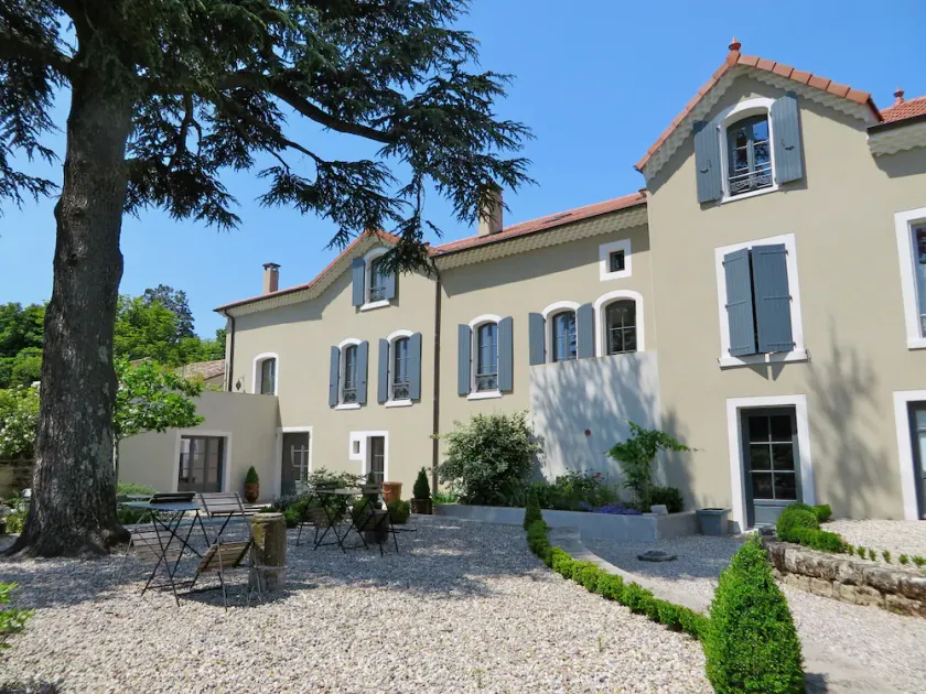 Charming house with swimming pool, sleeps 24 - Image 1
