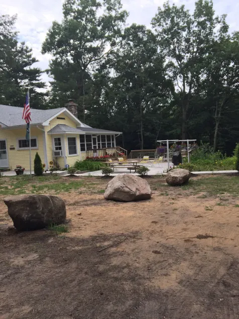 Charming Cottage am Stony Lake, nur einen Block vom Lake Michigan und den Stony Beaches entfernt - Image 1