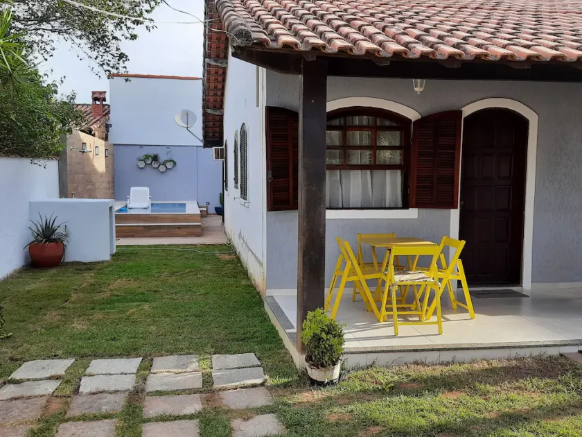 Renovated house, 400 meters from the beach - 4 bedrooms with heated pool. - Image 1