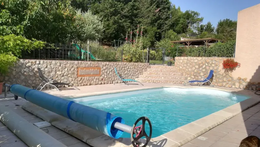 Wohnung T3 von 60 m2 mit Pool und Parkplatz in der Nähe von Carcassonne. - Image 1