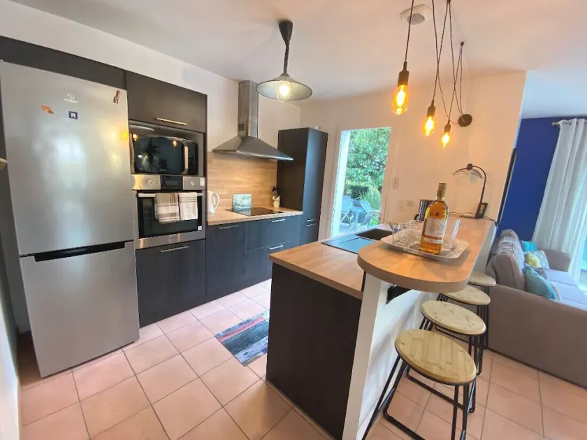 Bright, calm and family-friendly in the heart of Ile d'Oléron - Image 1