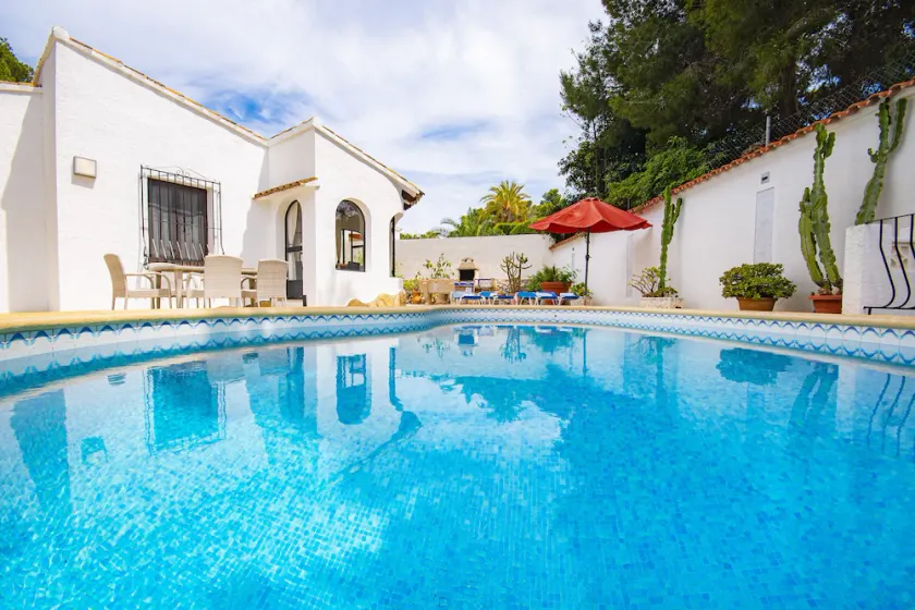 Yvonne - private pool, privacy chill-out area - Image 1