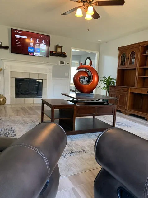 Large home in Savannah for a family of 10 people - Image 1