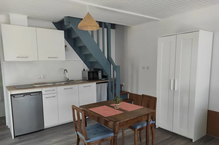 House near the beach Sainte-Marine 2 minutes walk, for 2 persons - Image 1