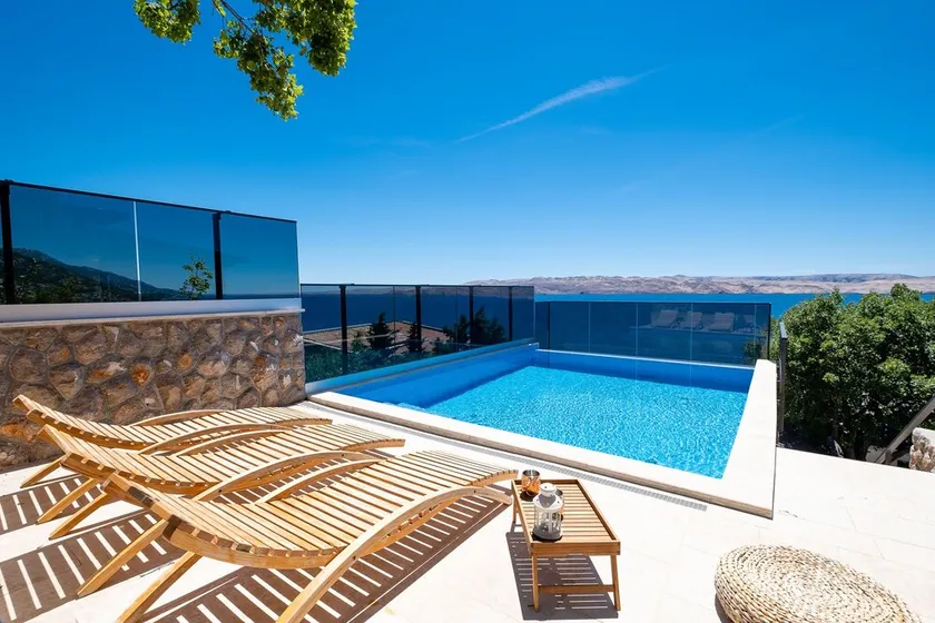Apartmani Matea con piscina infinita - Image 1