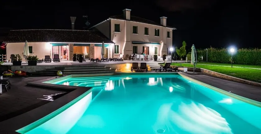 MAISON DE CHARME luksuriøs app. i landlige villa med swimmingpool, WIFI, aircondition - Image 1