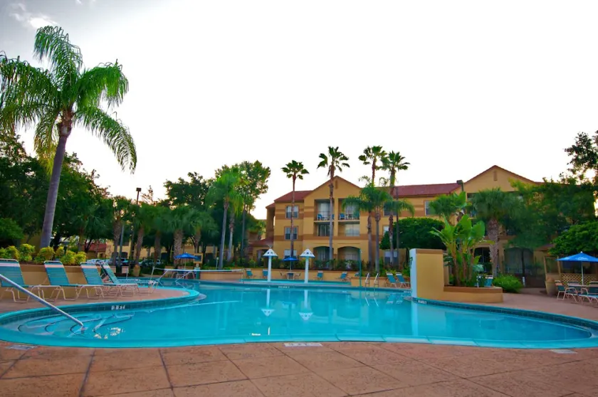 Blue Tree Resort 2br suite, Saturday check-in - Image 1