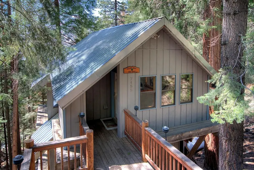 Bienvenido a Yosemite's Tree House Lodge - Image 1