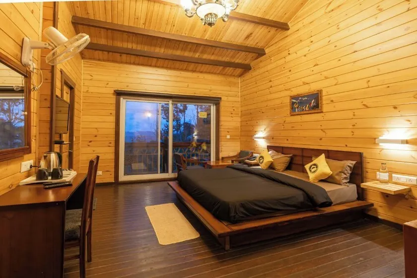 The Hosteller Kasar Devi - Image 1