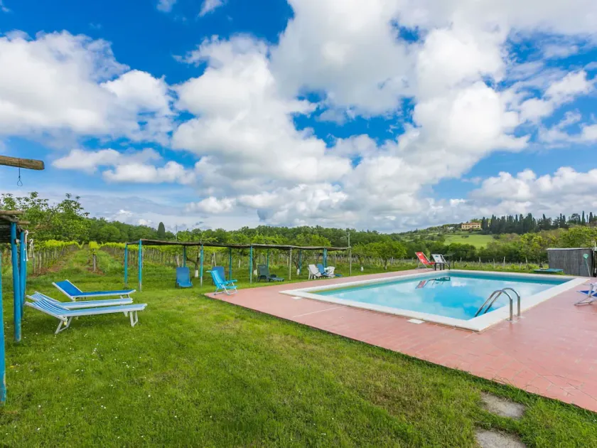 Lovely apartment in villa for 5 people with pool, WIFI, TV, patio and pets allowed - Image 1
