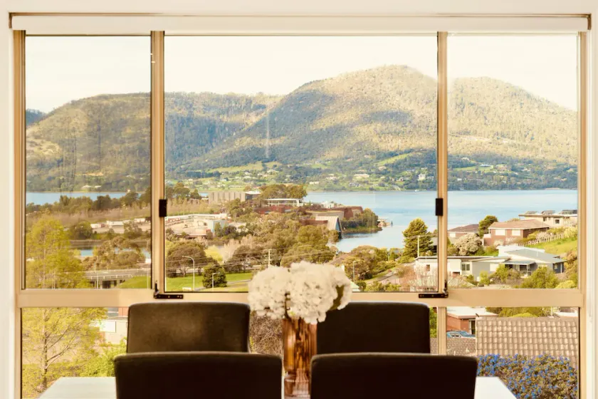 A sunny house with stunning water views in Rosetta - Image 1