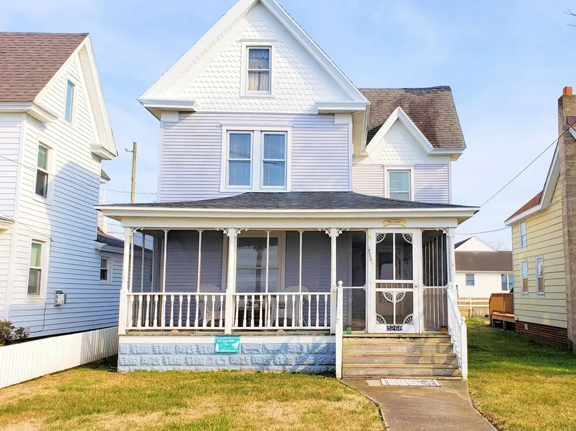Miss Agnes - Water Front 3BR home PET FRIENDLY, NO LINENS PROVIDED - Image 1