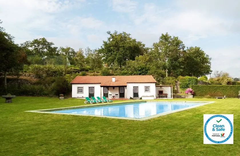 Beautiful Farm House with private pool and tennis court - Image 1