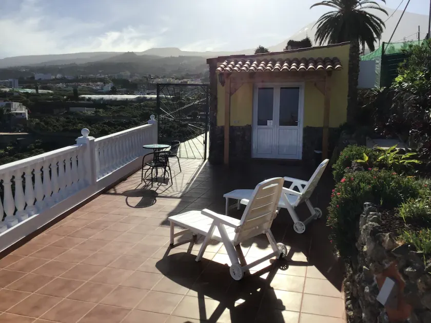 KOZY CANARIAN CASA MED PRIVAT TERRAS & FANTASTISKA UTSIKTER AV ATLANTISK & MT TEIDE - Image 1