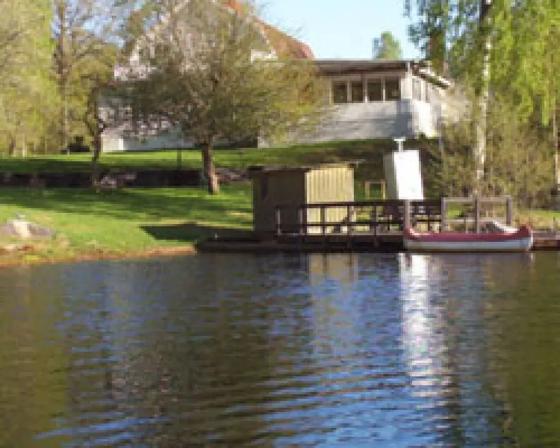 Exclusive holiday home 20 meters from a private lake - Image 1