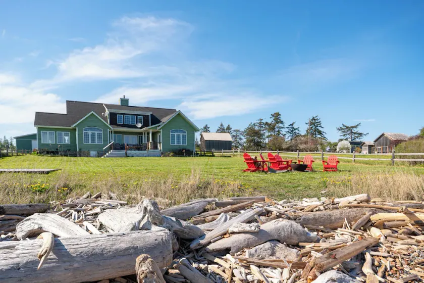Waterfront Beach House - 2700 pieds carrés, amarrage - Image 1