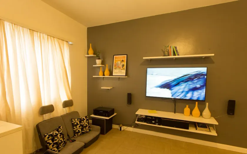Cozy apartment in Upper Hill Nairobi - Image 1