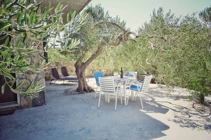 Casa de vacaciones aislada de Robinson Povlja, Brac (K-14500) - Image 1