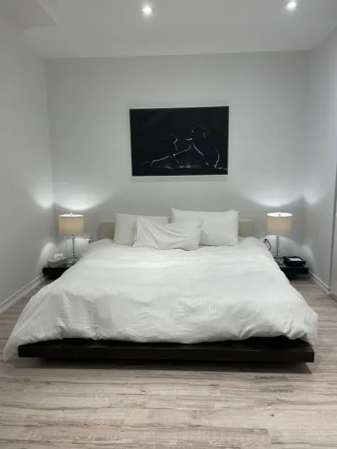 Luxury Executive Studio - Image 1
