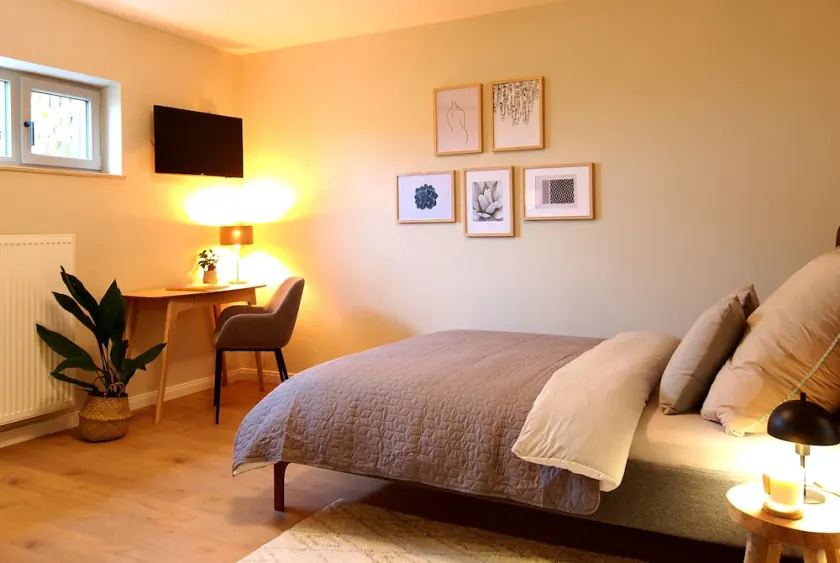 Beautiful apartment 2 in Bad Neustadt next to Rhön Klinikum Campus - Image 1