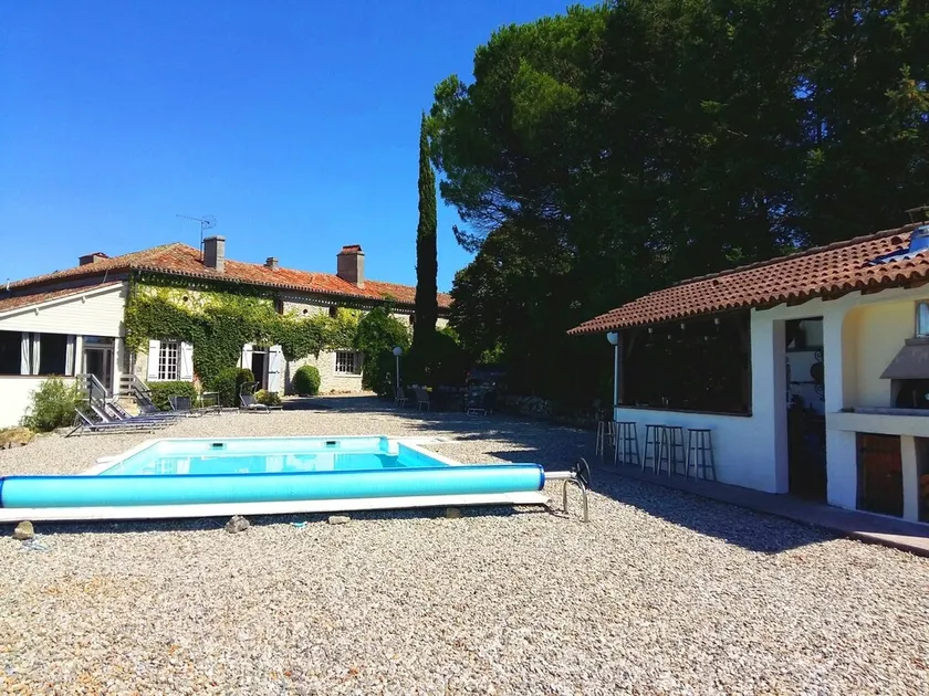 7 Camera Manor, piscina privata, vista sulla collina, forno per pizze, bar, 16 posti letto, 5 acri - Image 1