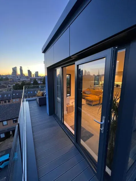 3br-3bath-central London-parking-petsok-fireplace - Image 1