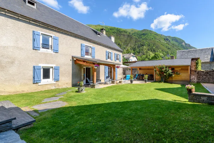 St Lary/vignec: \"les 3 Flocons\" Maison de Vacances 10 Personnes - Image 1