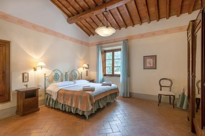 Apartment 'La Torre' with Shared Pool, Private Terrace & Wi-Fi - Image 1