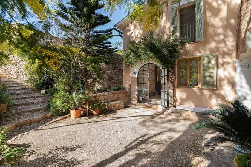 Ferienhaus 'Se Taulera' mit Bergblick, Garten, Terrassen und WLAN - Image 1