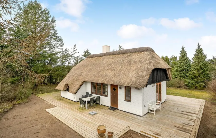 3 Bedroom Beautiful Home In Ringkøbing - Image 1