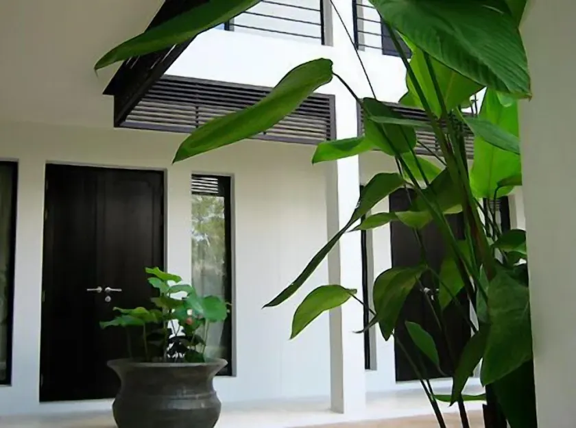 296 the Radtanaiya Residence - Image 1