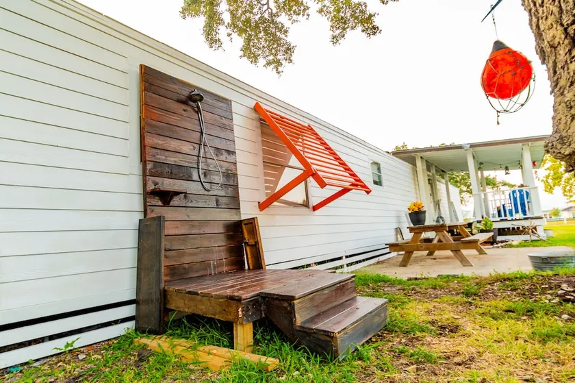 Heaven On Earth WaterFront Party House   HIDDEN GEM In The Best Part Of Rockport - Image 1