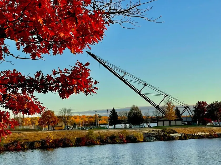 Experience fall along the beautiful Chippewa River - Image 1