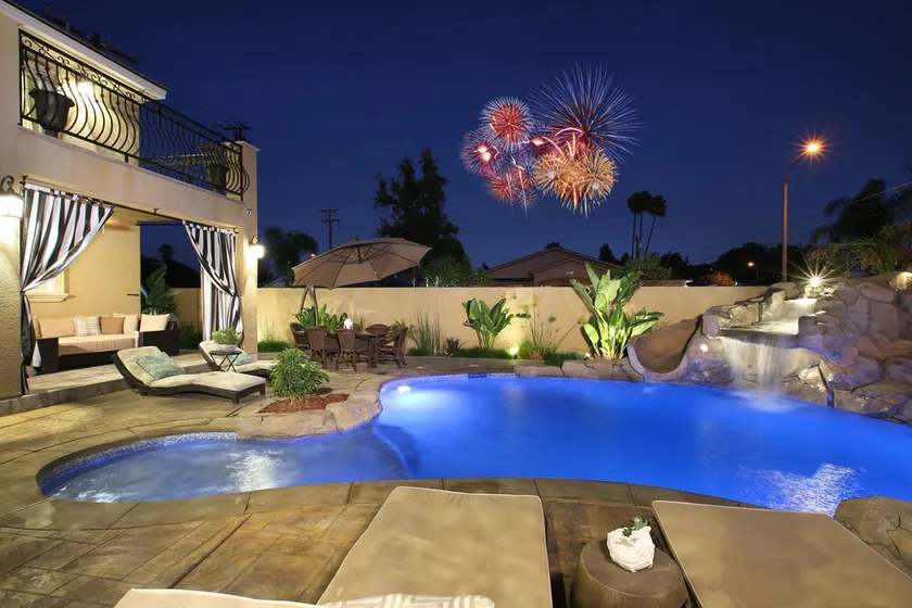 Feux d'artifice de nouvelle construction, de jardin et balcon, Walk To Disney, 4000 pieds carrés - Image 1