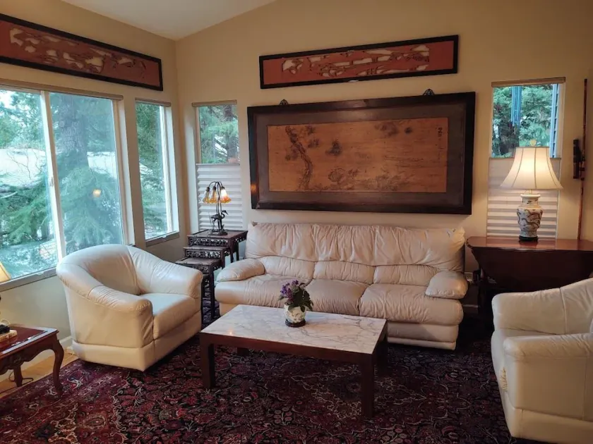 Beautiful, secure, private townhouse in Silverdale. - Image 1