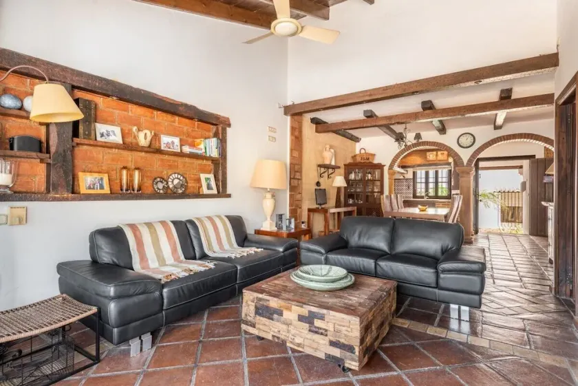 Spacious 3 Bedroom Townhome with Stunning Mountain Views in Benahavis Village - Image 1