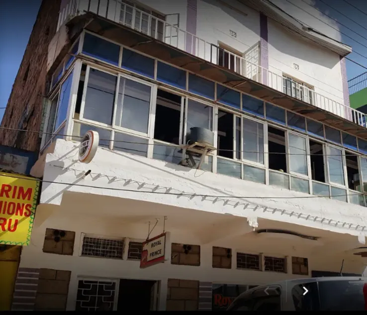 Royal Prince 2 Hotel - Image 1