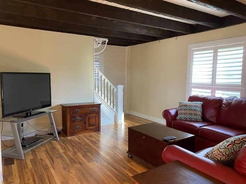 Perfect Riverside Suite - Image 1
