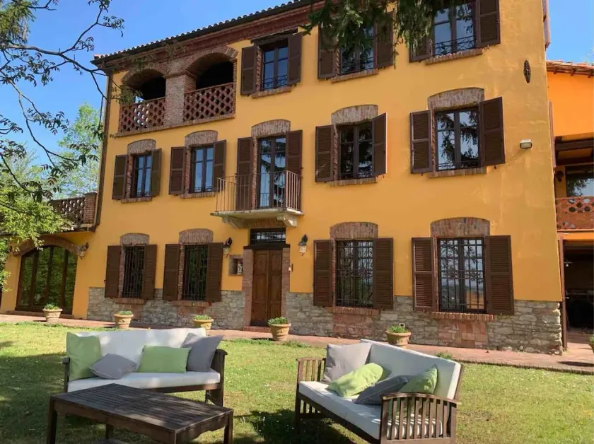 Wunderschön renoviertes Bauernhaus mit großem Pool - Heimkino - Pizzaofen - Image 1