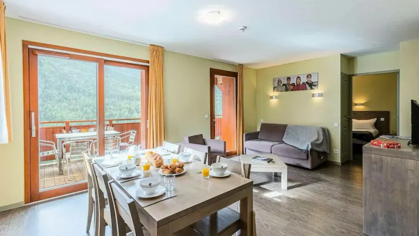 Residence Les Epinettes **** - 2 Rooms Cabin + Sleeping Area 8 People - Image 1