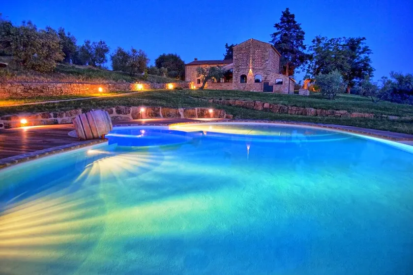 Villa Ferdinando - Luxury Villa Rental With Swimming Pool in Poggibonsi, Tuscany - Image 1