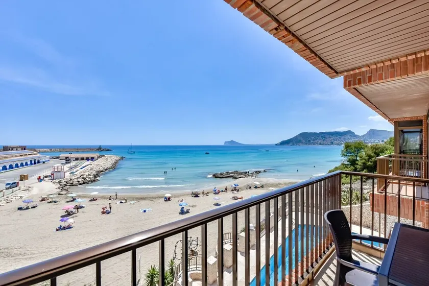 Apartment for rent in first line of Calpe, CANTAL - Image 1