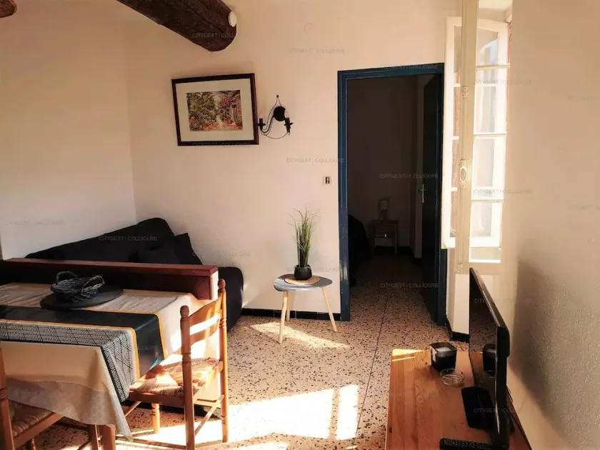 Residence Rue Coma Cheric - 5COMA2 - Apartment with port view - Image 1