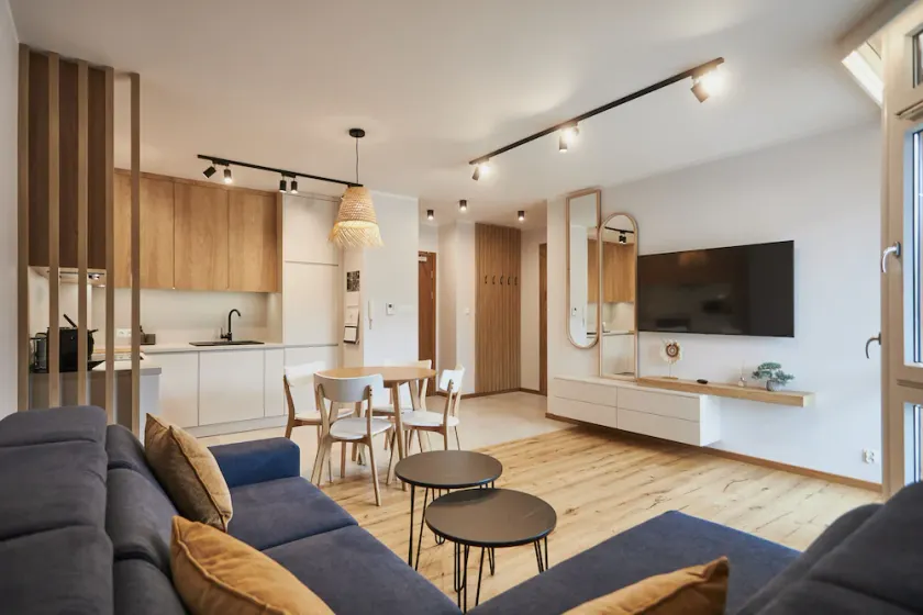 Apartamenty na Wyspie - Villa Mistral - Apartamenty z sypialnią i parkingiem - Image 1