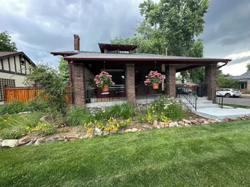 Charming Washington Park Bungalow - Image 1