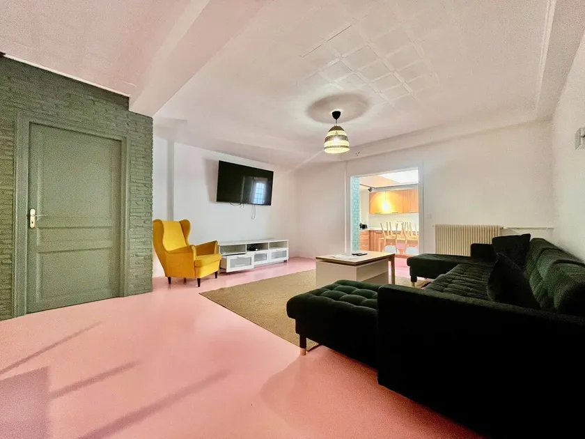 Maison 5 Chambres et Parking Gratuit - Image 1