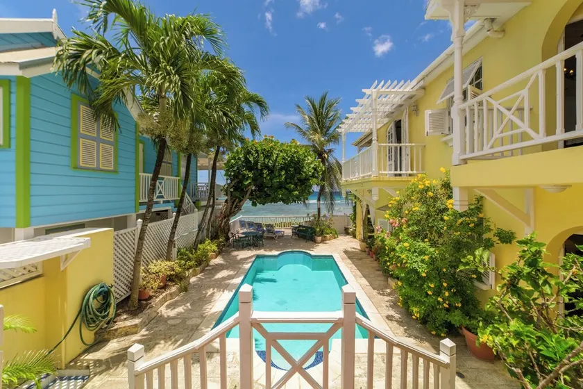 Upper Beachgate - On the Beach. - Image 1