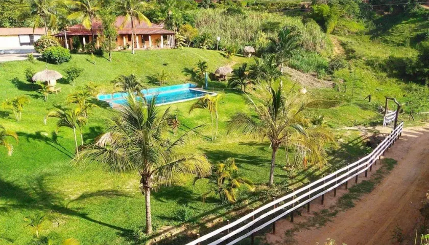 Parc aquatique et auberge de l'Himalaya - Image 1