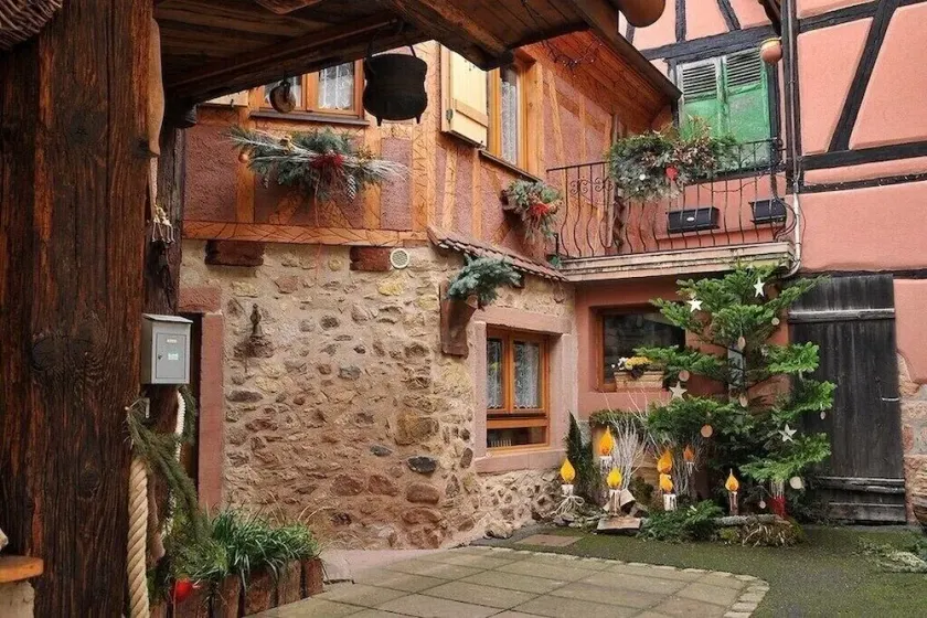 Charming house with terrace, La Mignonnette The most beautiful village in France. - Image 1