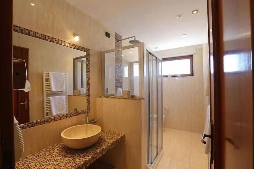Hotel Bergamo - Image 1
